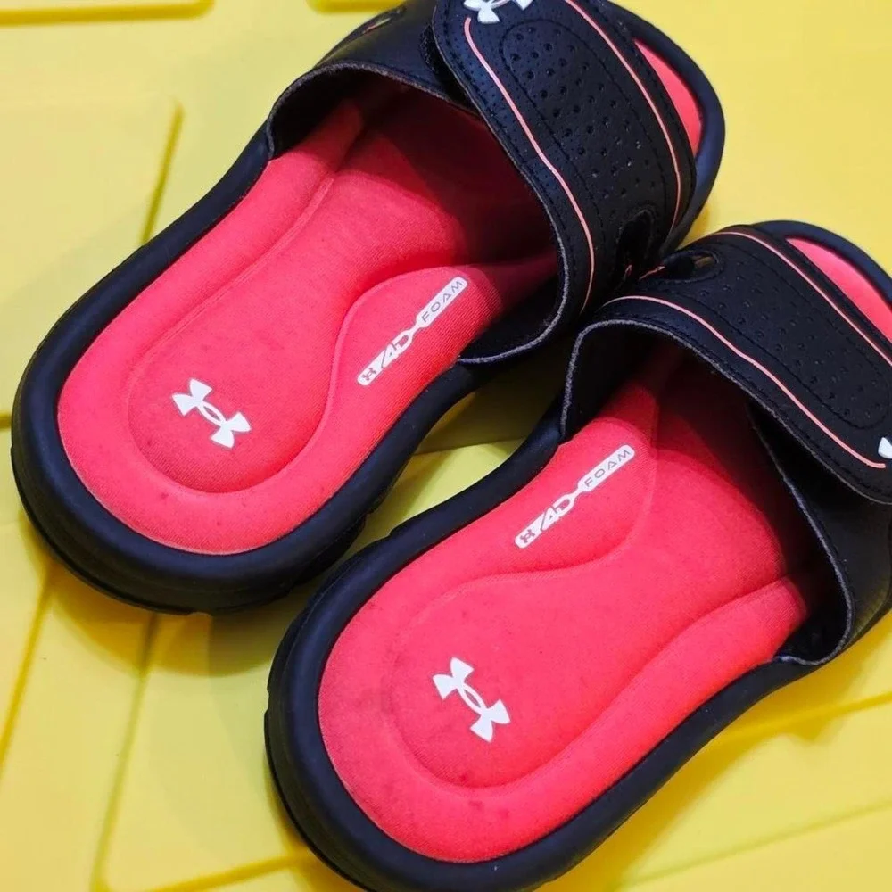 Under Armour Ignite Kids Black Red 4D Foam‎ Slide Sandals 1287997-064 Size 11K